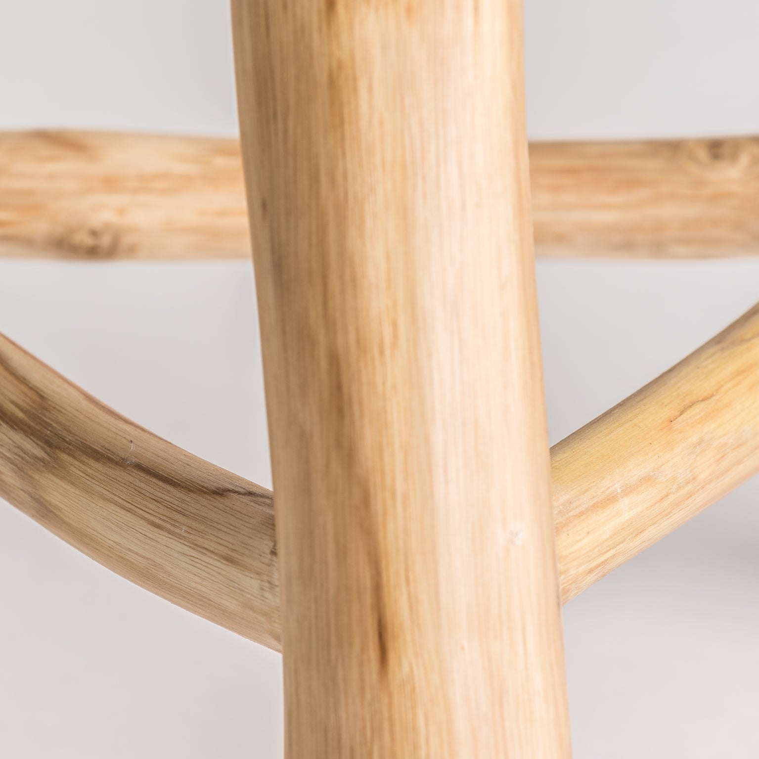 CLUES STOOL
